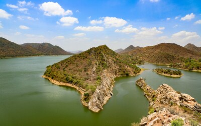 Udaipur Mount-Abu Ex-Indore